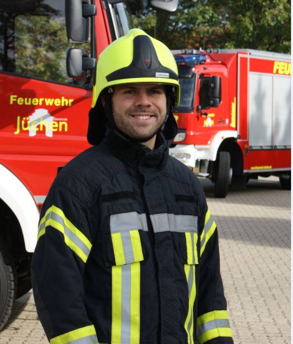Offizier der Marine und „Florianer“ in Jüchen: Im Kampf gegen die Elemente