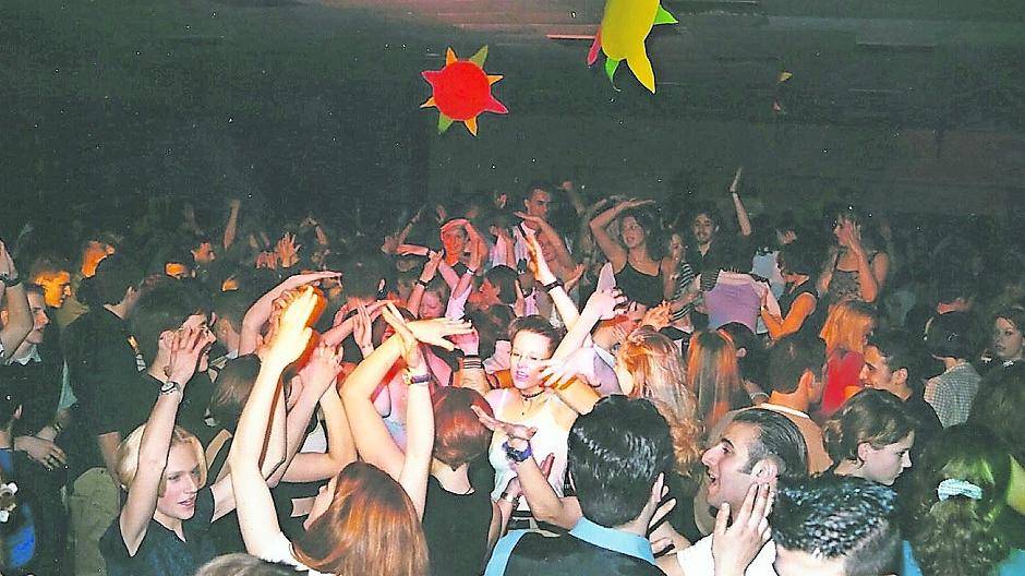Nach 25 Jahren: Zum letzten Mal „Grevenbroich feiert“ in „Alter Feuerwache“!