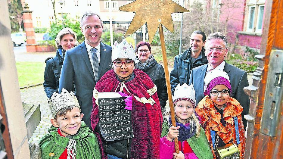 „Christus segne dieses Haus“: Die Sternsinger sammeln für Indien