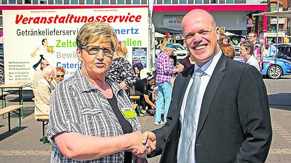  Auch in diesem Jahr hat Bürgermeister Klaus Krützen (im Foto mit WIG-Chefin Anne Wansart-Engel) seinen Kommen zur offiziellen Eröffnung zugesagt.  