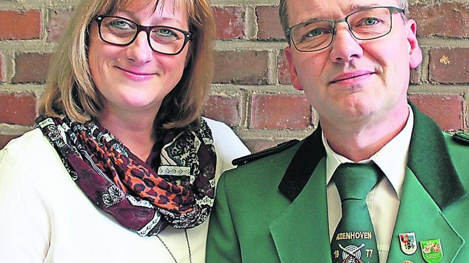  Silke und Anton Böhmer werden an den Schützenfesttagen in Aldenhoven gekrönt. 