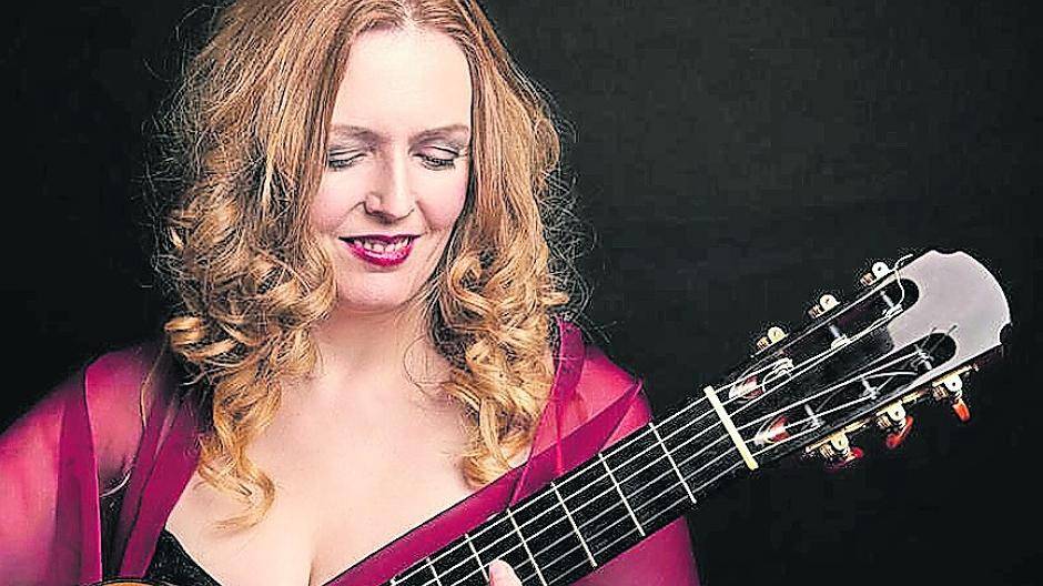  Heike Matthiesen gilt als deutsche führende Gitarristin. Sie eröffnet die Konzertreihe. 