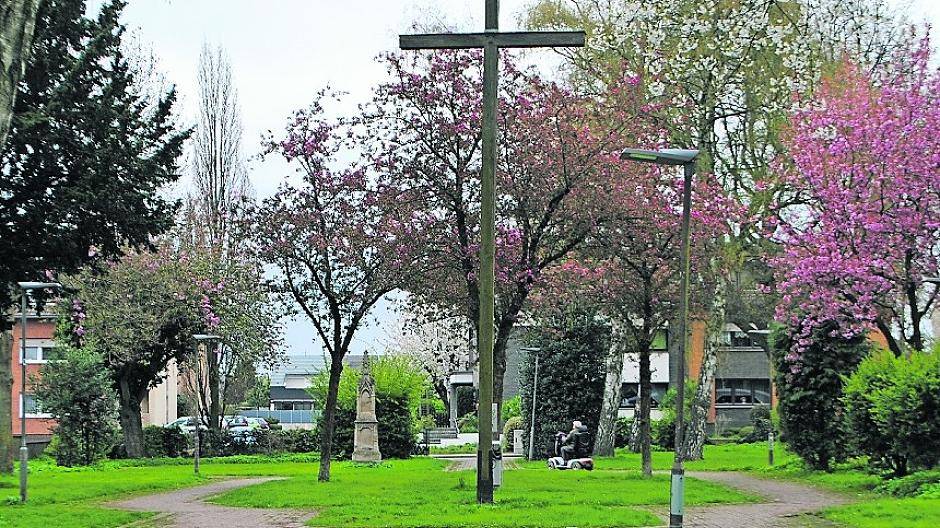  Der alte Friedhof in Hochneukirch wird in den nächsten Monaten umgestaltet werden. 
