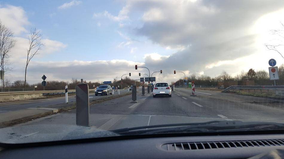 Verkehrsbehinderungen durch Bauarbeiten bei Jüchen