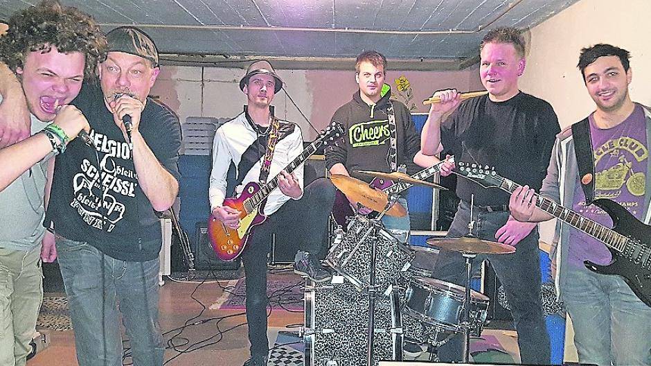 Punkband aus Grevenbroich startet durch