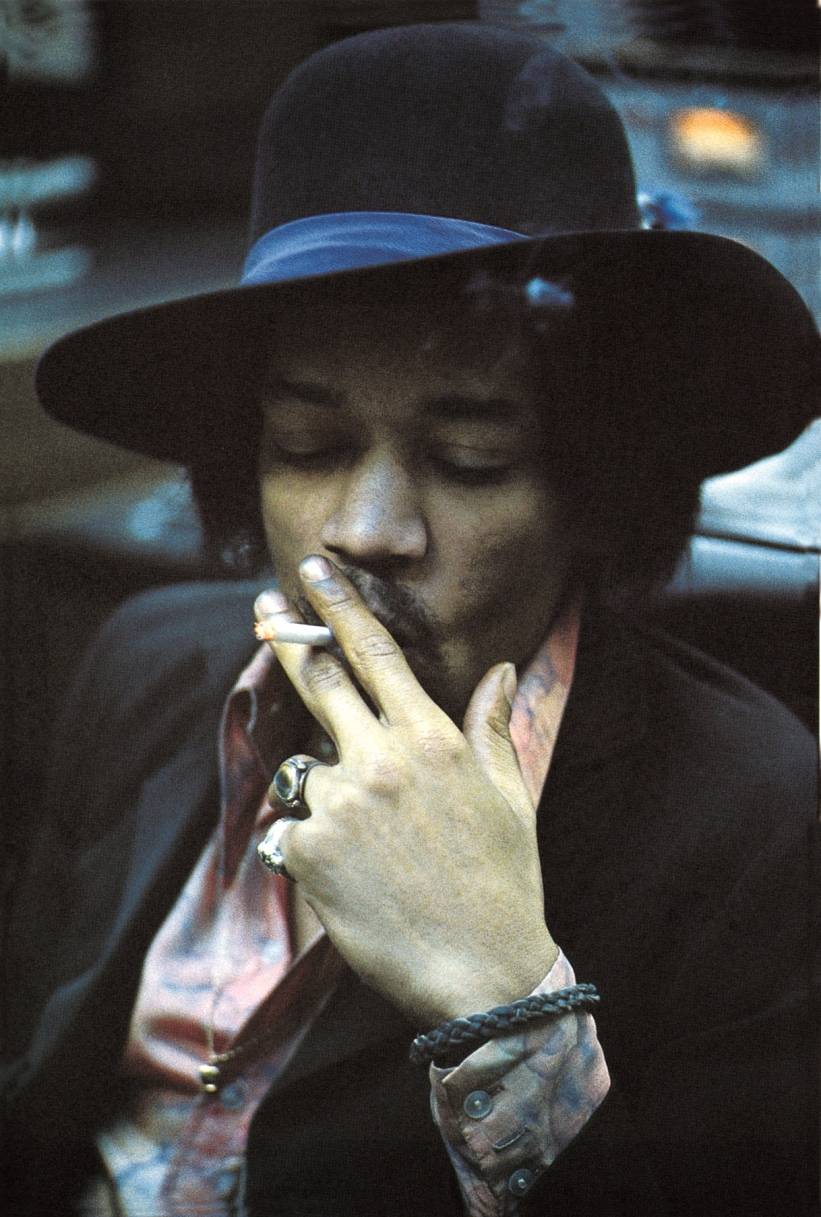  Jimi Hendrix und viele weitere namhafte Musiker der 60er Jahre hatte Linda McCartney vor der Linse. 