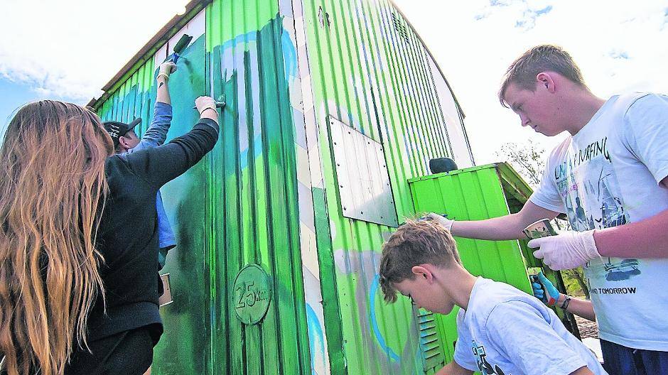  Eines von vielen nachhaltigen Projekten: Das grüne Bauwagen-Klassenzimmer, das in diesem realisiert wurde. 