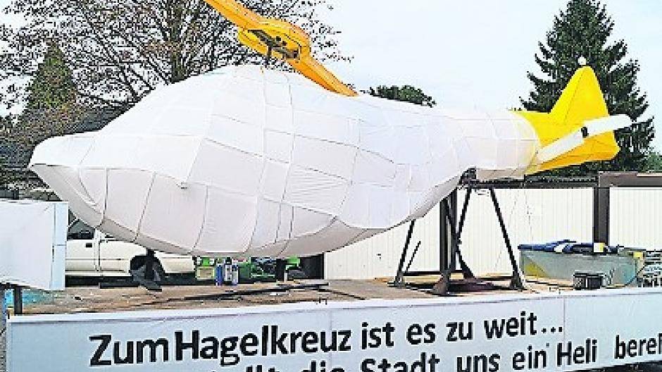  Mit dem Heli zur Kirmes? Kein Problem. 