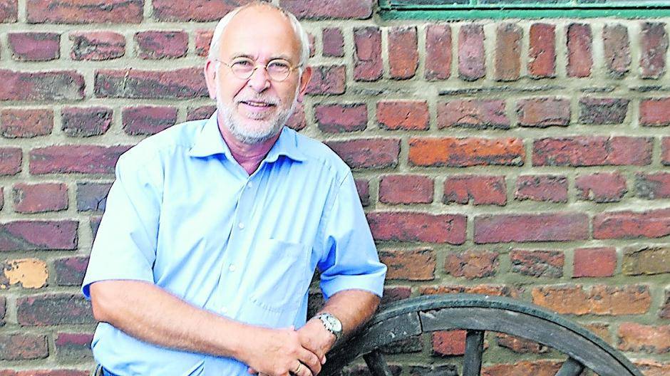  Bekannt über Rommerskirchener Grenzen hinweg: Dr. Willi Kremer-Schillings, die nicht nur die Verbraucher hart ins Gericht nimmt.  
