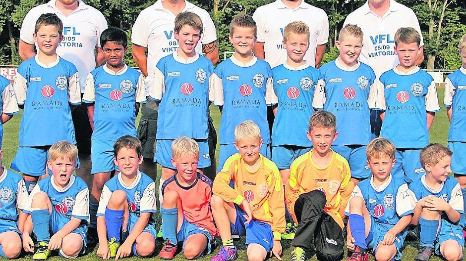  Die Jugendabteilung F2 wird beim Junioren Cup am Pfingstwochenende gegen 31 andere F-Jugend-Mannschaften antreten. 
