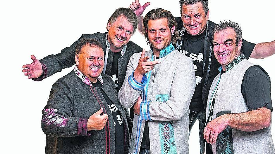  Die „Rabaue“ laden zu ihrem 15. Open-Air auf dem Schloss-Platz ein.  