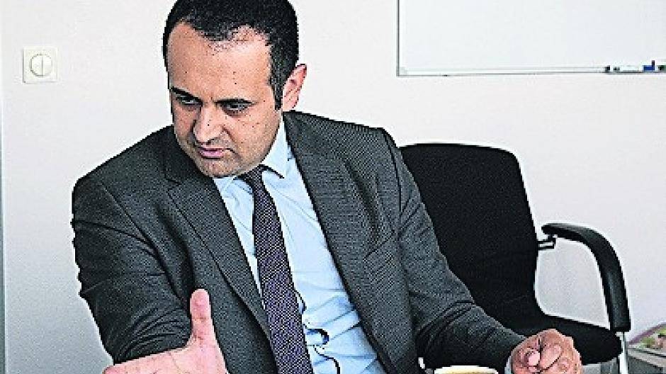 Die Kandidaten im Gespäch: Bijan Dijr-Sarai zu Gast im Pressehaus: Digitalisierung und mehr: "FDP ist die modernste Partei von allen"