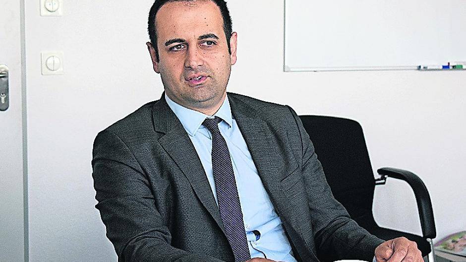 Die Kandidaten im Gespäch: Bijan Dijr-Sarai zu Gast im Pressehaus: Digitalisierung und mehr: "FDP ist die modernste Partei von allen"