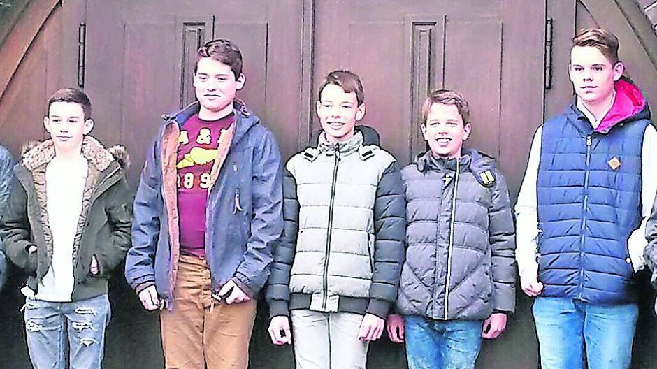  Auch eine Neugründung kann der BSV Noithausen stolz verkünden: Diese jungen Herren bilden den Zug „St. Hubertus“ in der vierten Generation. Das wird sicher aufregend ... 