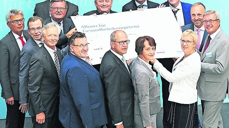 Hermann Gröhes „Berliner Notizen“ Jeder Zweite versteht seinen Arzt nicht ...!
