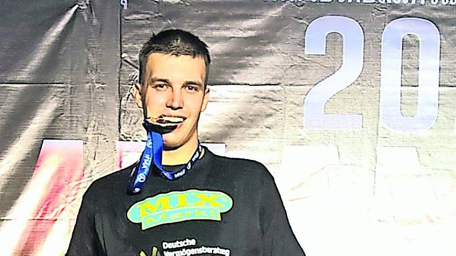  Bei der EM steigt Jakob Styben dann allerdings wieder selbst in den Ring und wird alles geben. In den vergangenen Jahren holte er Bronze und Silber. Diesmal will er Gold sehen. „Für mich zählt nur der Sieg“, sagt Styben, „jetzt erst recht.“ 