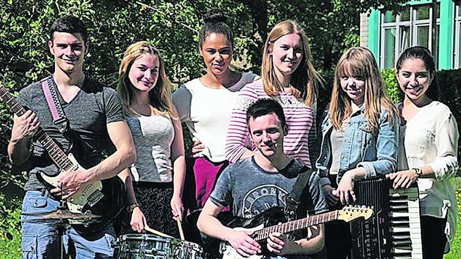 Vor dem Kick jetzt das „Konzert für Frieden“