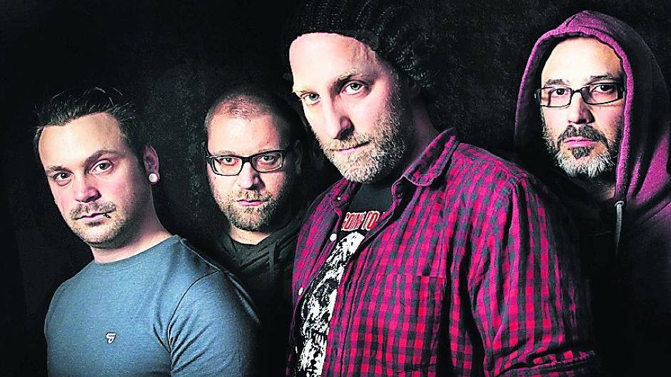  „Jimiperry“ freut sich, am 16. Juli zusammen mit anderen interessanten Bands Grevenbroich beim „Rock This Town“-Casting rocken zu dürfen. 