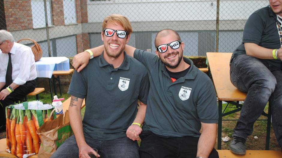 Philipp (29; links) und Marius (30) von den "Mer stonn...