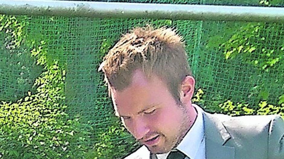  Tim Grevelhörster verteilte Bälle an die Kids. 