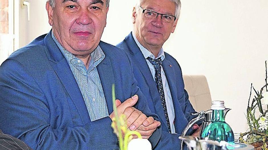  Bewerteten das Bedburger Gesundheitsangebot: Achim Niepel, Norbert Pleuss und Georg Kippels (von links nach rechts). 