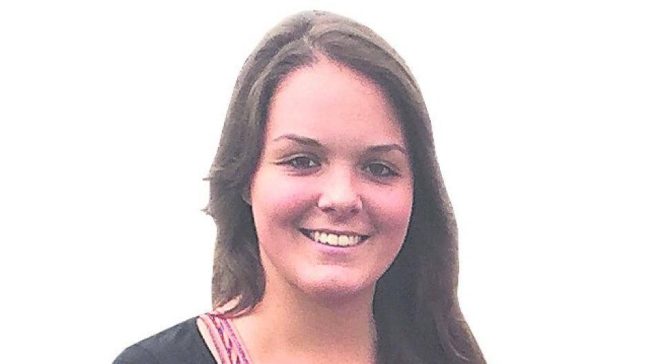  Madeleine Segieth (Studentin, 22 Jahre alt) hat bereits im Jahre 2009 die erste U17-Mädchen-Mannschaft der SG Rommerskirchen ins Leben gerufen. 