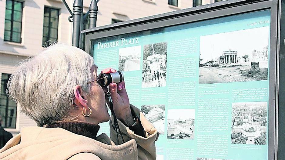  Handfernrohre oder Monokulare können die Sicht ebenfalls verbessern. 