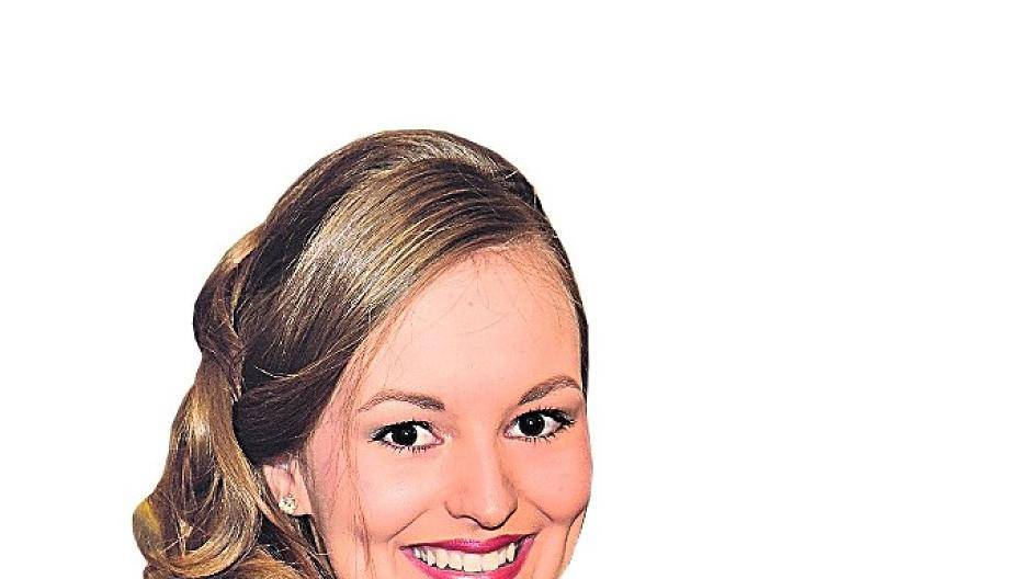 Wow, was für ein Hofstaat: Adrette Unterstützung!