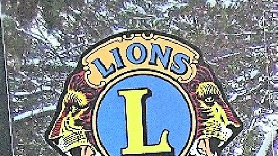 Lions-Adventskalender wird in diesem Jahr die 25.000er Marke knacken: 001 für Pfarrerin Monika Ruge