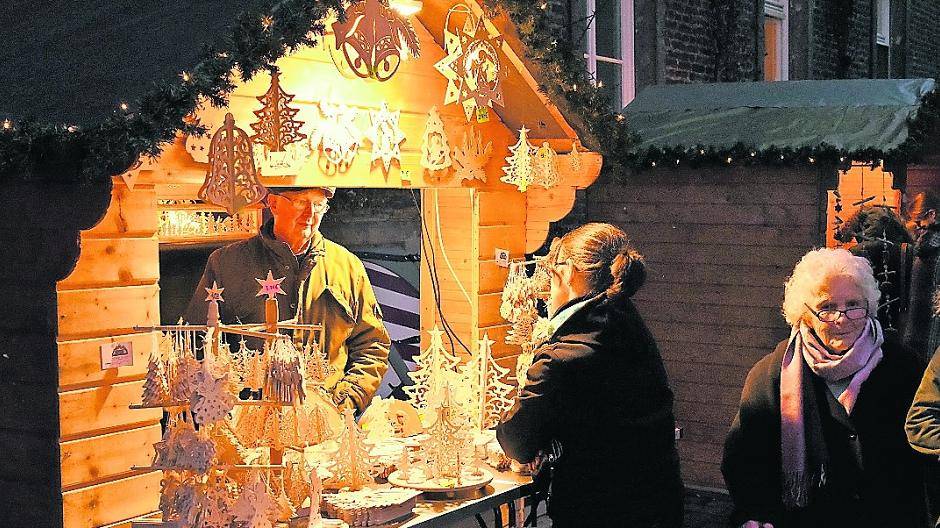 Nikolaus-Markt im Kloster: Punsch, Grünkohl, Basteln