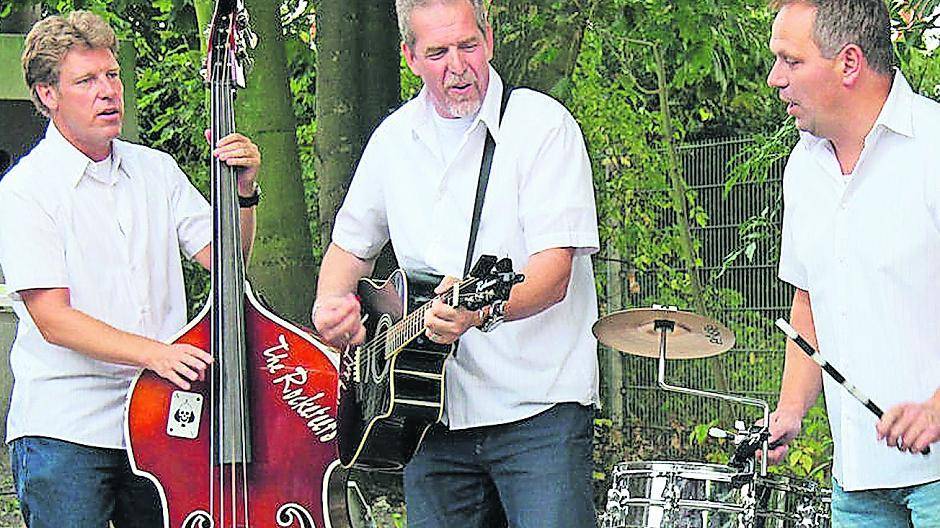Oktoberfest im „Monti“, Foto-Session in „Coens“!: Viel gute Musik mit Groove, Stimme, Witz und auch Charme