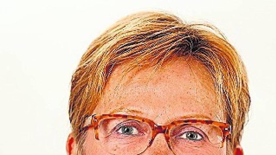  Schulleiterin Dagmar Mitze (kleines Bild) weiß um den Erfolg der Käthe-Kollwitz-Gesamtschule. Und um die Begeisterung (fast) aller Schüler. 