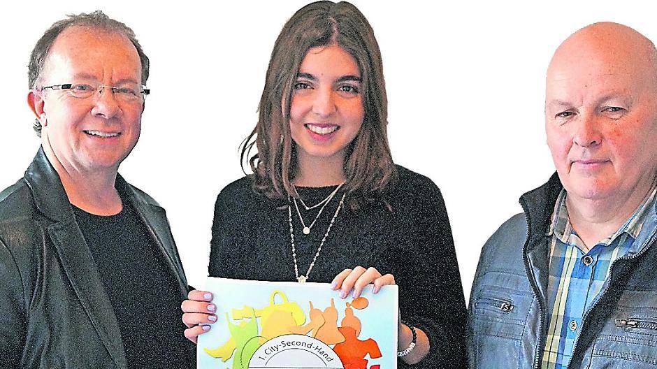 Frauentrödel im Mai: Aus alt mach´ neu – Aschenputtels neue Kleider