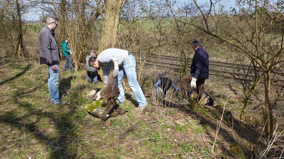 Dorfreinigung Otzenrath: Wer hilft am Samstag mit?