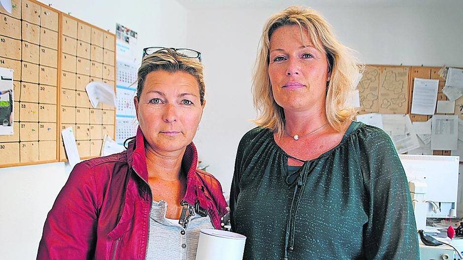  Silke Fokuhl (links) und Iris Schmitz, die beiden Freundinnen der krebskranken Angie Wego, kurbeln eine Spendenaktion an.  