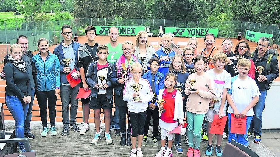 Tennis-Stadtmeisterschaft erfolgreich wiederbelebt