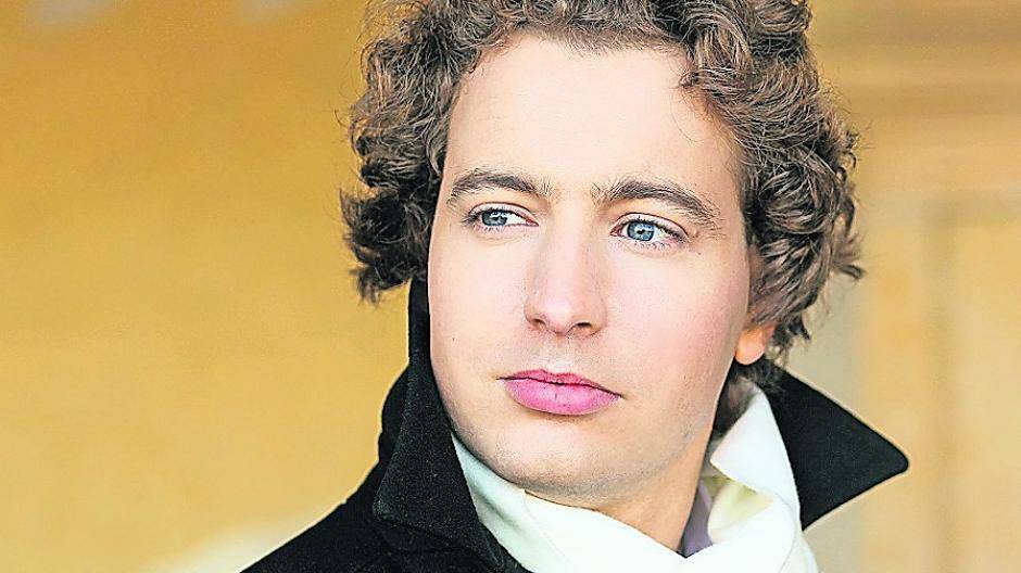  Der Schweizer Pianist Johannes Friedemann Knoll kommt mit Werken von Granados, Beethoven und Mozart. 