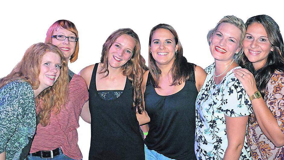  Abends hieß es dann wohl zum letzten Mal „Grevenbroich feiert“. Auflagen und zahlreiche Gebühren brachten nun wohl das Aus für die beliebte Party-Serie. 