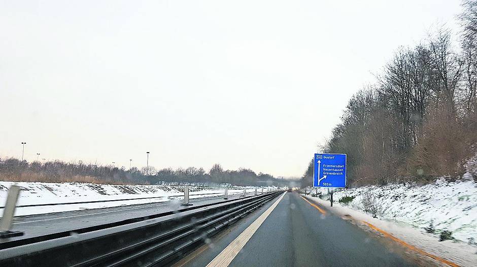Bund und Land schwenken um: A 540 kann jetzt doch herabgestuft werden: Minister Wüst überraschte Heike Troles just an deren Geburtstag mit der Info