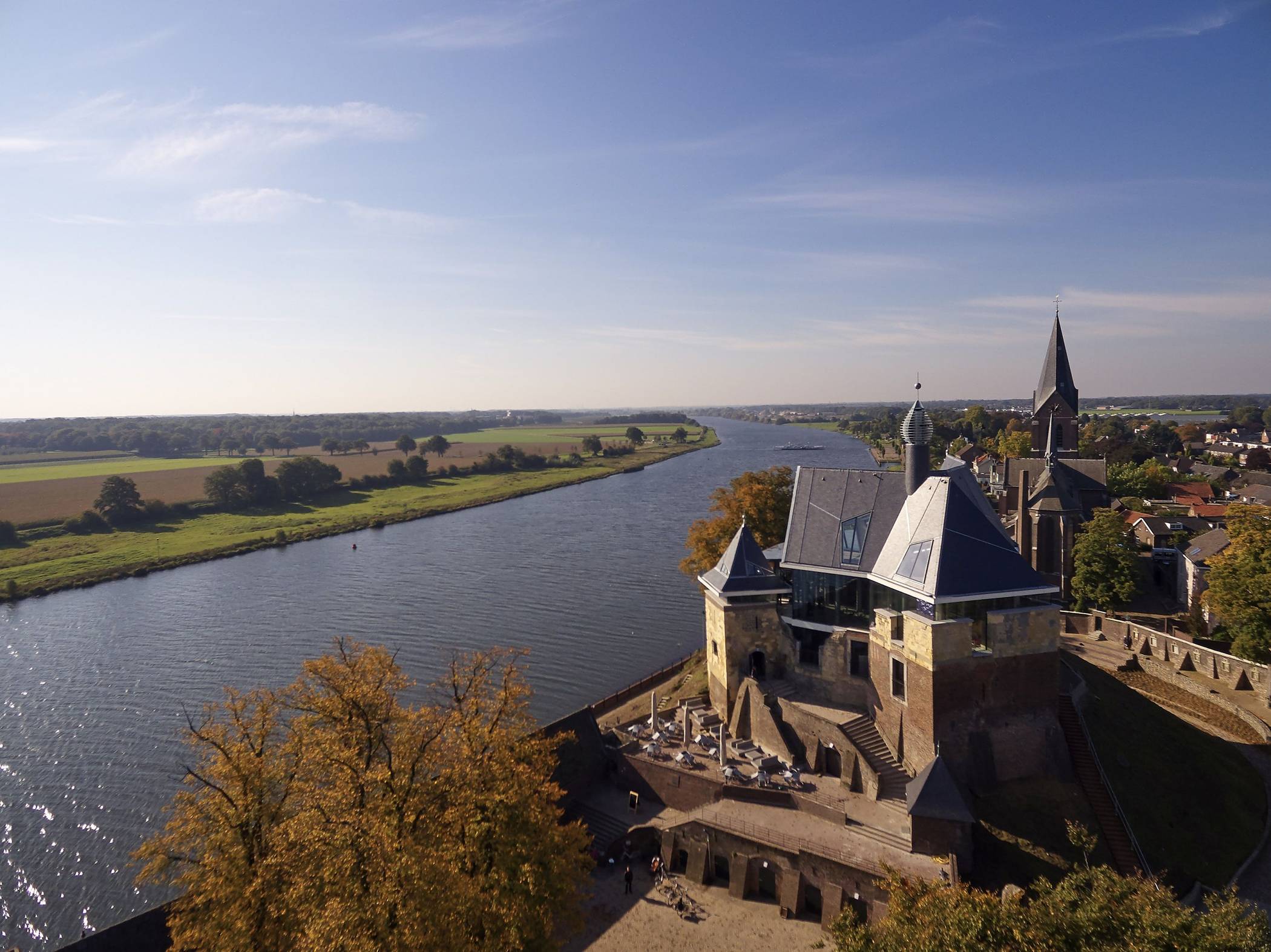  : Mit Troubadour in Historien-Outfit