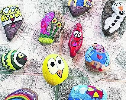 Sommer Aktion Erft Findlinge Suchen Malen Wieder Auslegen