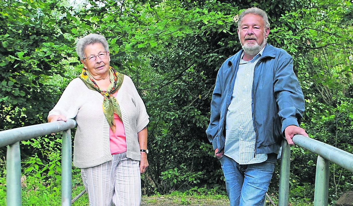 Elfriede Hauberichs und Wilhelm Dauben beim Rundgang durch Hoppers. <![CDATA[]]>