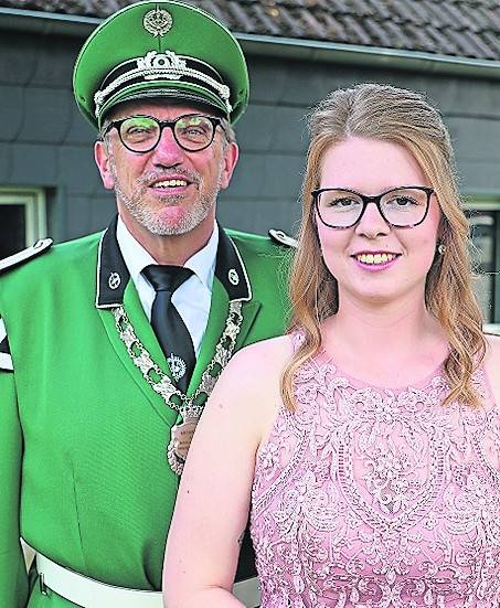  Karl Stüber und Alina Schwirn regieren in Hoeningen.  