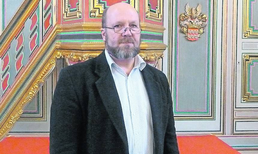 Pfarrer Horst Porkolab erwartet die Fusion der evangelischen Kirchengemeinden 2024. <![CDATA[]]>