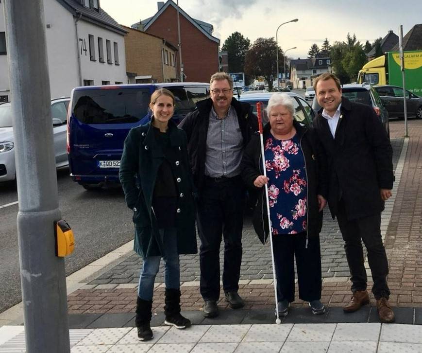 Fußgängerampel an der Venloer Straße wird barrierefrei