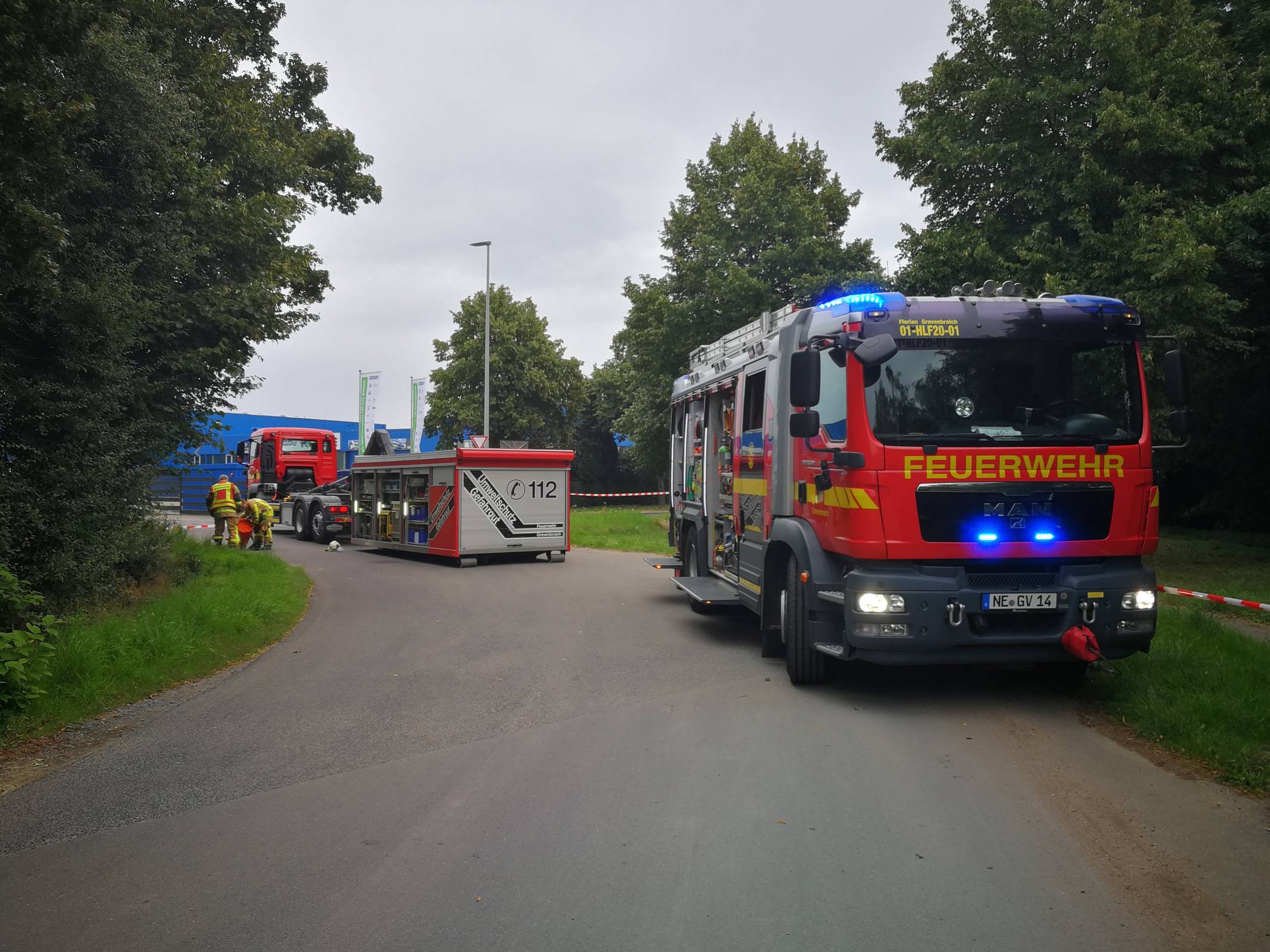  Gefahrgut-Einsatz der Feuerwehr: Am Ende handelte es sich um schales Bier. 