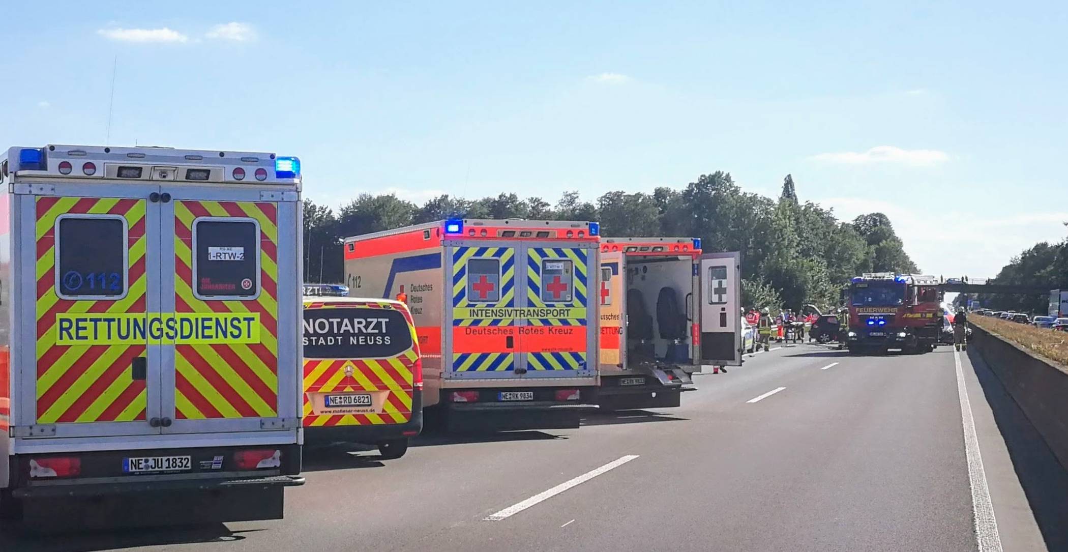 Neun Verletzte bei schwerem Unfall auf der A46