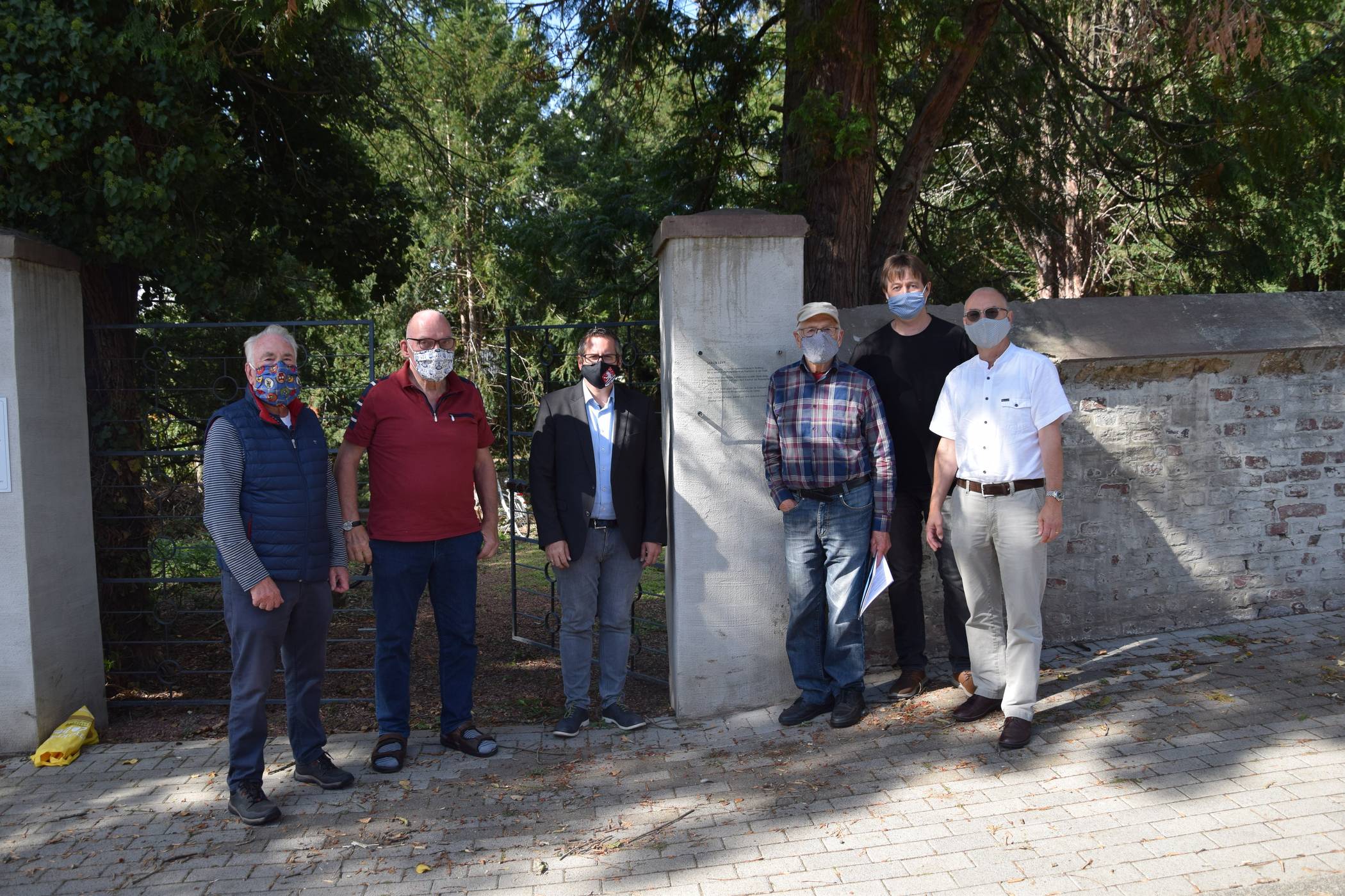  (v.l.n.r.): Konrad Bludau, Heinz Obergünner, Bürgermeister Sascha Solbach, Franz J. Inden, Hermann Jürgen Schmitz, Jürgen Schmeier 