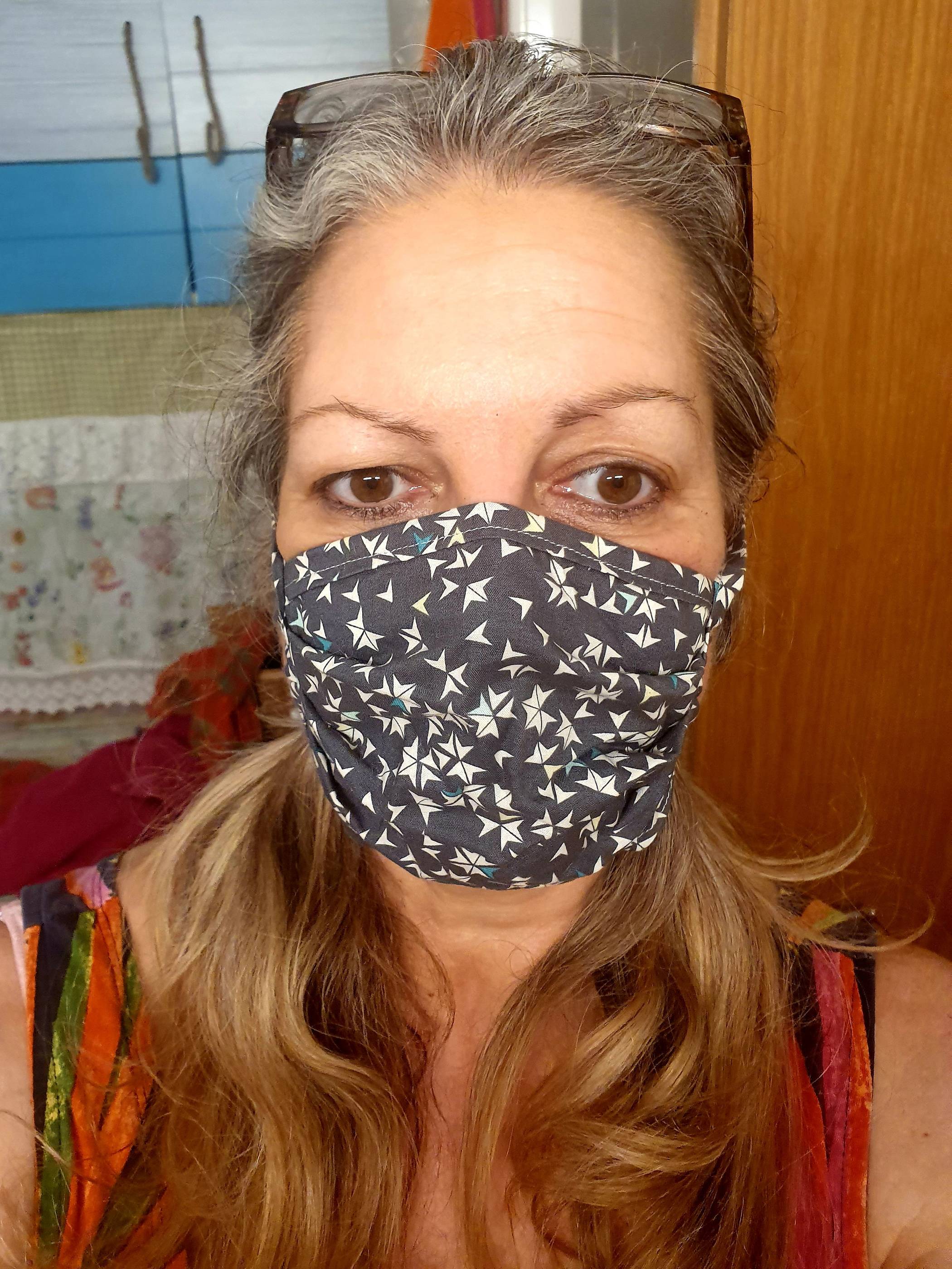  Claudia Middeldorf ist es eine Herzensangelegenheit, auch in diesem Jahr wieder Geschenke für Obdachlose zu sammeln – natürlich unter Einhaltung aller Sicherheitsregeln. 